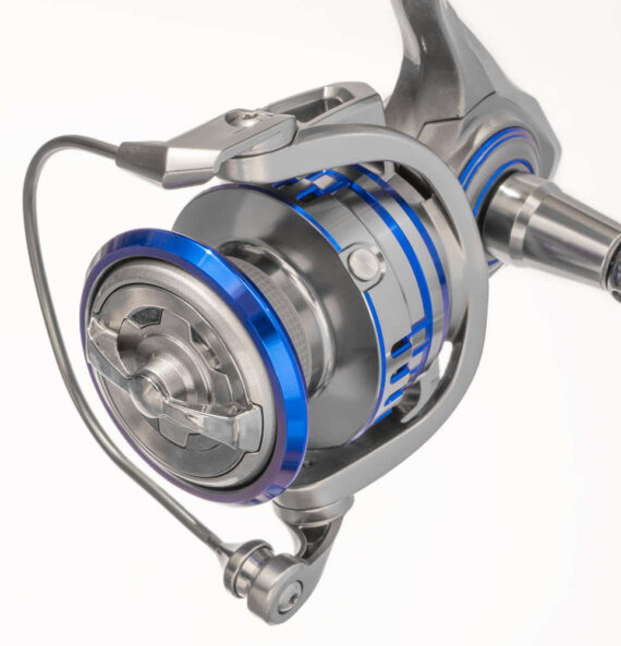 Akios IRONSPIN 50 Powerhouse 5000 Sized Fixed Spool Reel